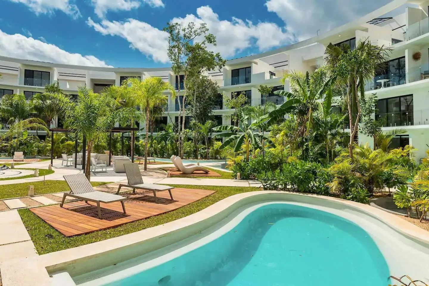 Aparthotel Central Park Lagunas - Luxury Modern Condo With Kitchen Tulum