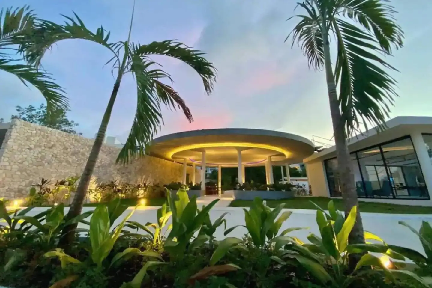 Aparthotel Central Park Lagunas - Luxury Modern Condo With Kitchen Tulum