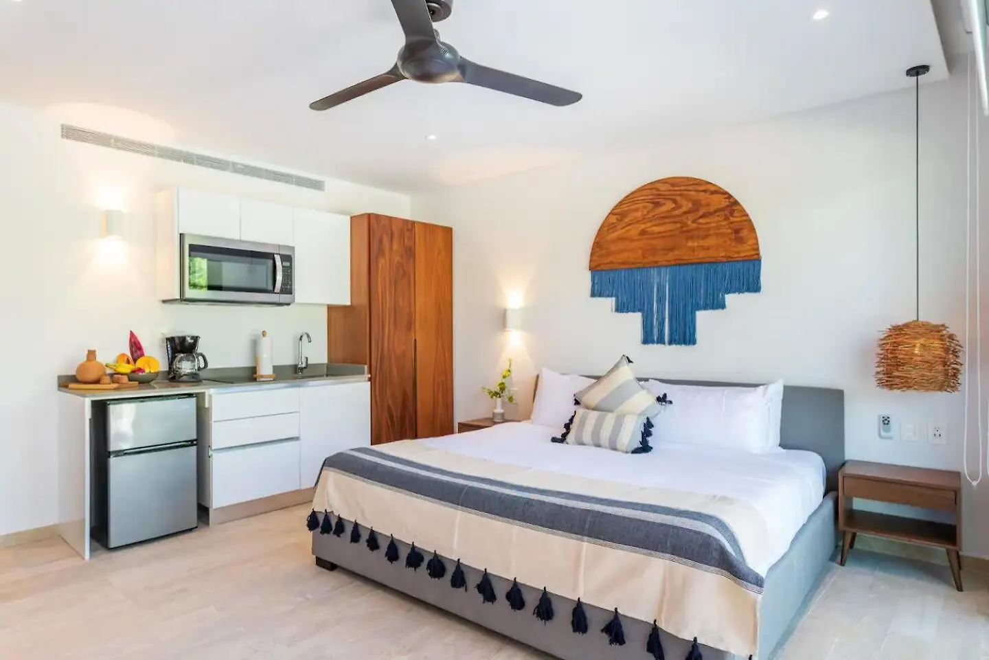 Central Park Lagunas - Luxury Modern Condo With Kitchen 툴룸 아파트호텔